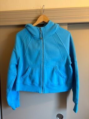 Lululemon Scuba blue hoodie Size XS/S